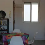 Habitacion Para 1 Persona En Luminoso Apto A 5 Minutos De La Playa
