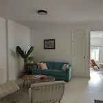 Apartment In Malaga 8 Mins From The Beach