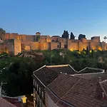 Modernes Apartment In Malaga Centro Mit Terrasse, Kingsize-Bett , Ac Und Schnellem Wlan