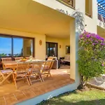 La Vie En Rose - Sea Views Flat