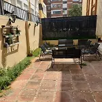 Pedregalejo Playa, Piscina Y Parking