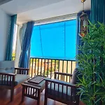Loft 9 Sirenas