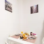 Ole Hostels Malaga Zambrano