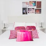 Stylish Brand New Studio By La Recepcion