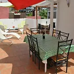 Holiday Beach Apartments Veronica
