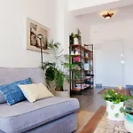 Beach And The City Apartment
