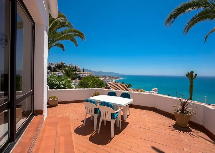 Ladera Panorama 22