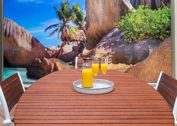 Homeabout Fresca Apartment I