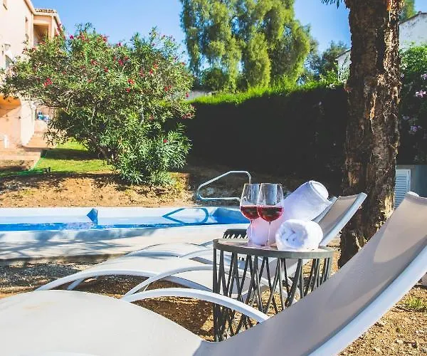 Espaciosa Villa en Mijas Costa para 10 personas