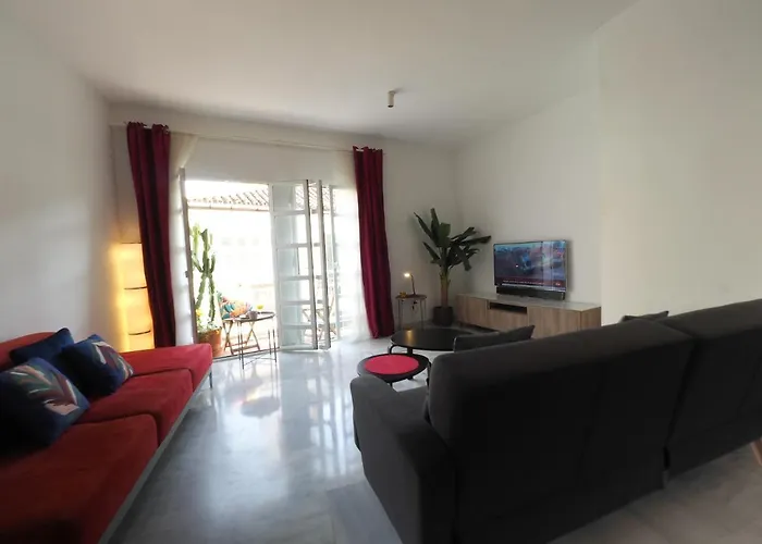 Ollerias RooMalaga by Bossh Apartments