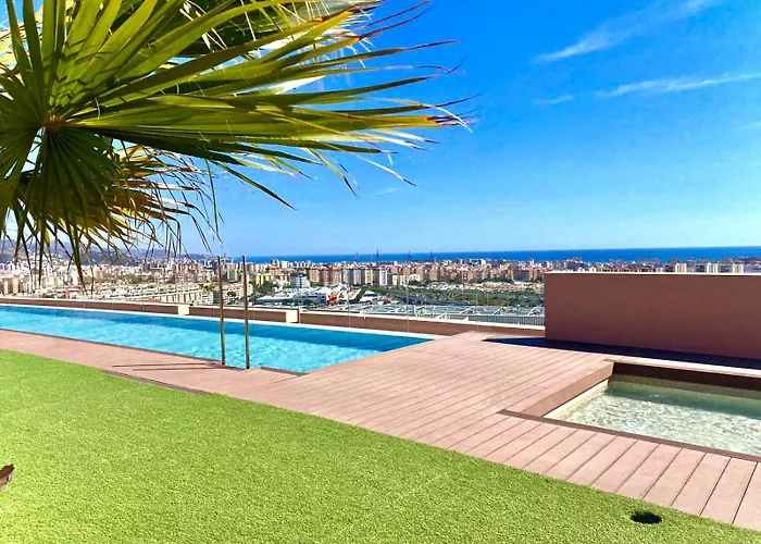 SKY GARDEN - Acogedor Apartamento con piscina infinita&vistas