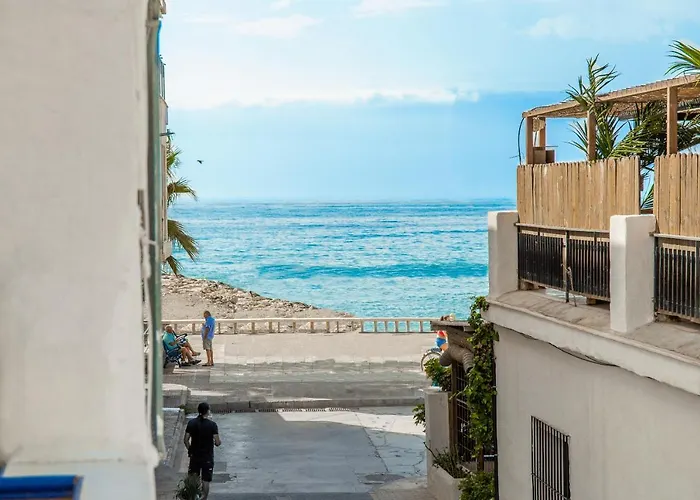 C2 - Seaside Pedregalejo 3 Bedrooms Apartment