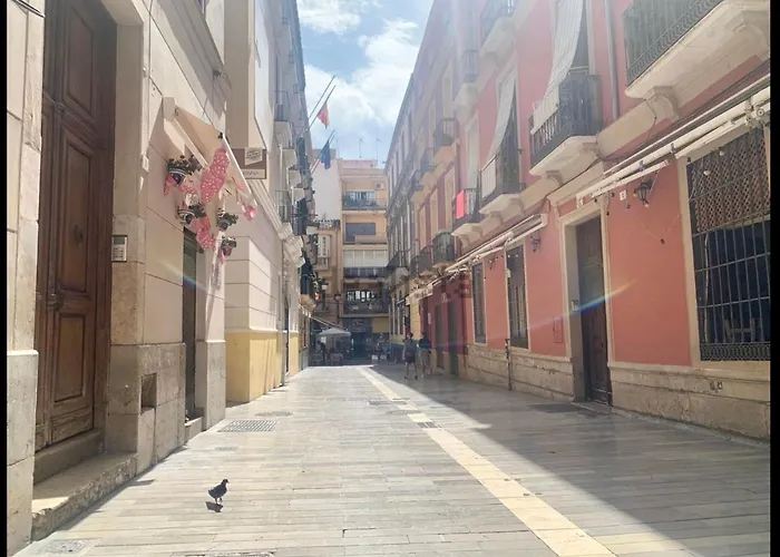 Bakari Centro