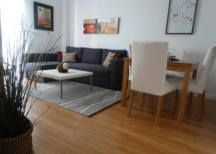 Málaga Apartamentos - Montaño, 18