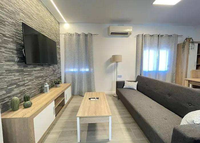 Nice Family Flat Close To The Centre-V-Estrell