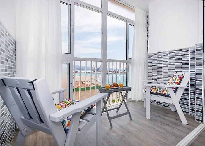 Impresionante Vista Al Mar - Elegante Apartamento