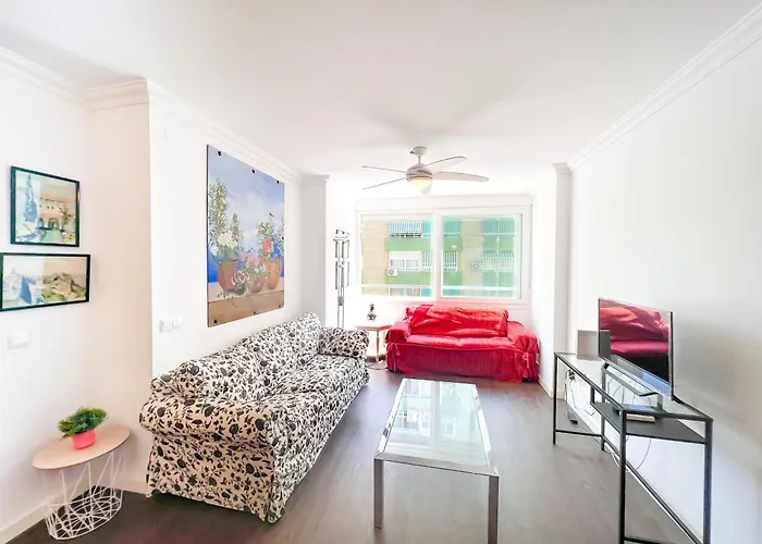 Apartment 150 M From El Palo Beach, Malaga