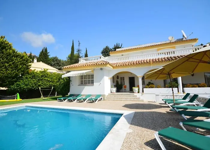 Large 7 Bedroom Villa In Sierrrezuela Heated Pool