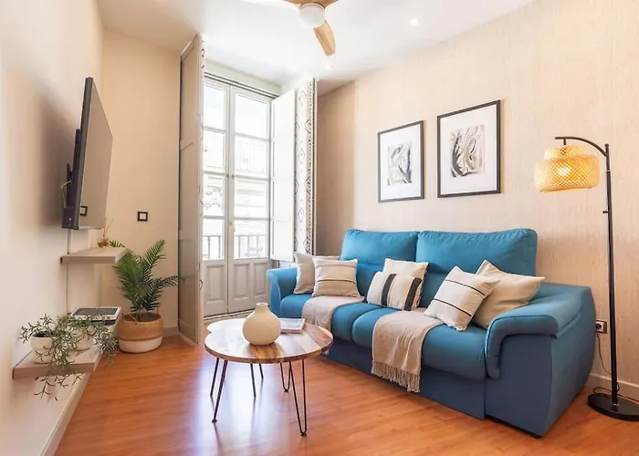 Velazquez & Old Town By Ele Apartments
