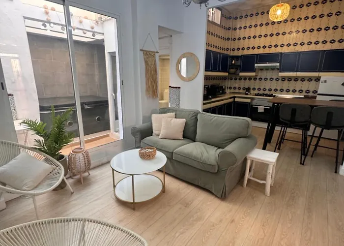 Relax Apartment - Private Jacuzzi/Spa With 2Bedrooms