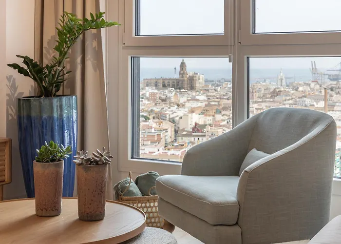 Malaga Skyline 6 Pool & Parking Free