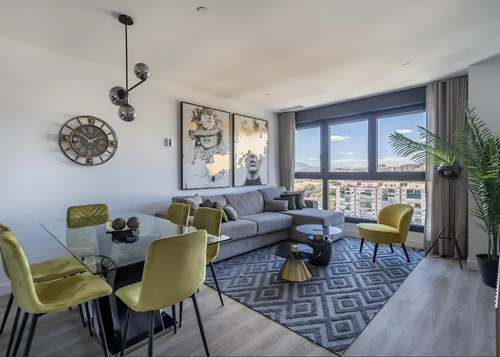 Ansa Beach Apartment - Malaga - Skyline Suite