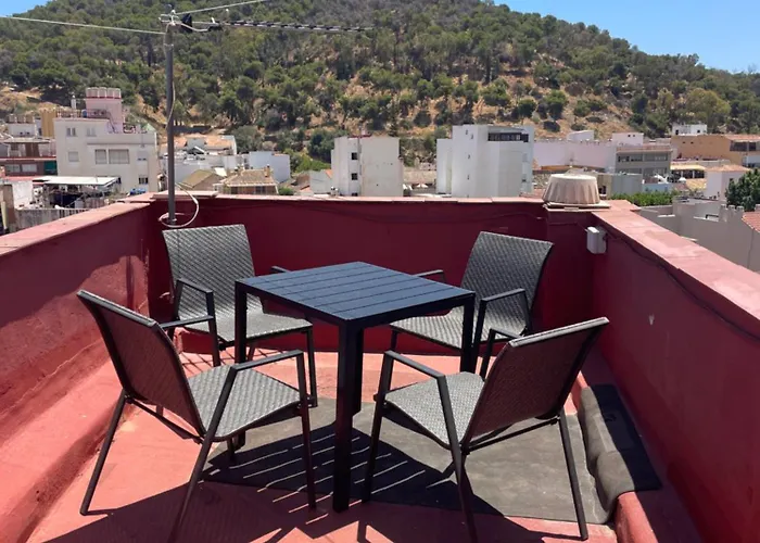 Two Bedroom Apartment In Malaga Center With Views