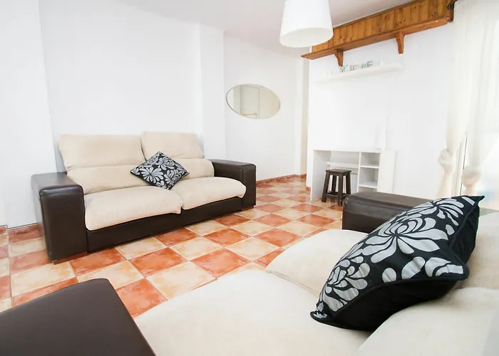 Calle Hernan Ruiz - Very Spacious