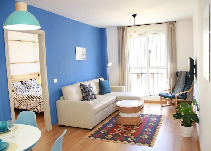 Cozy & Bright Apartment