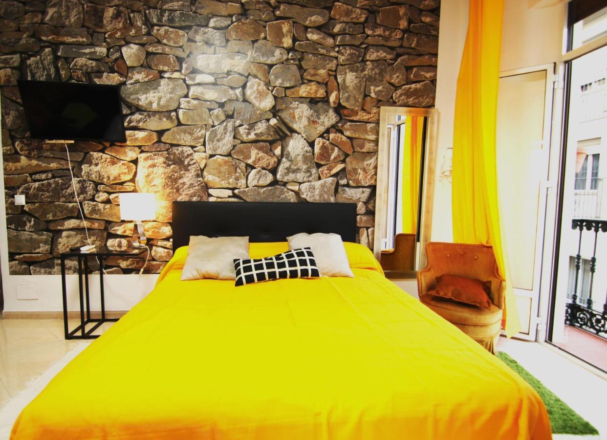 Habitación en casa particular Balcony & Centro