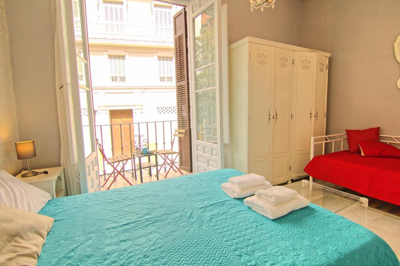Cost Teatro Homestay *