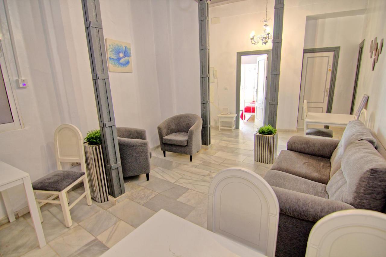 Homestay Cost Teatro