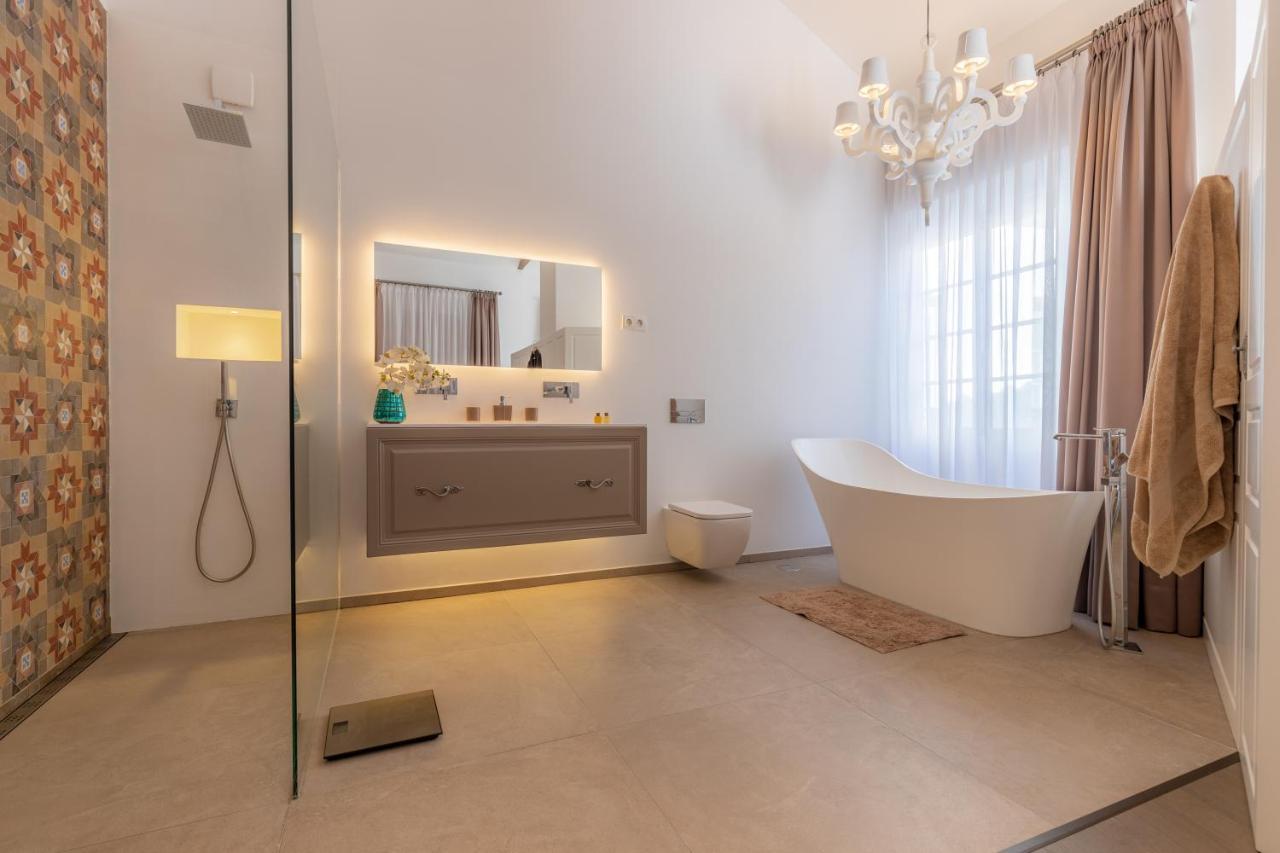 Living4malaga Aduana Imperial * Málaga
