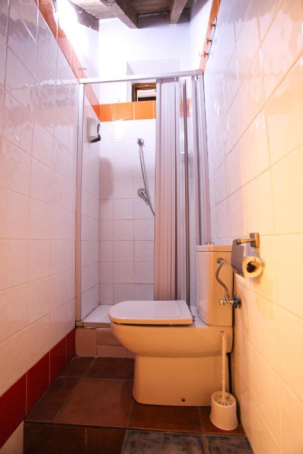 Guest house Barbatuke - Art & Hostel