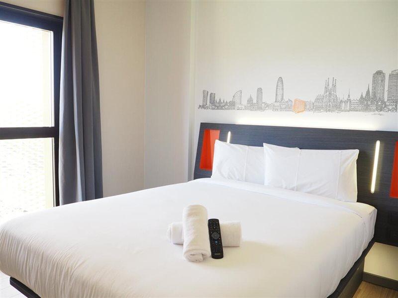 Easyhotel Centre Pensión *