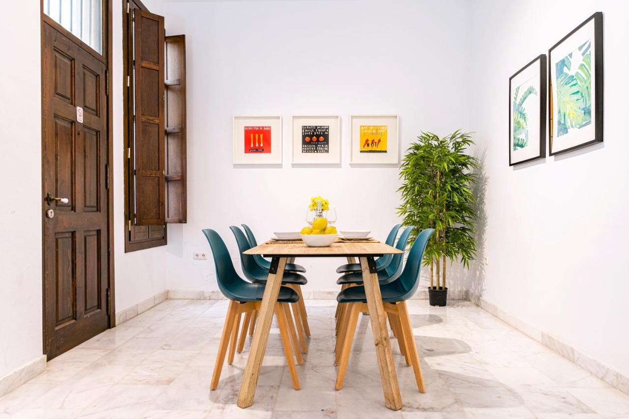-malagasunapts- Premium Historical Citycentre Apartamento