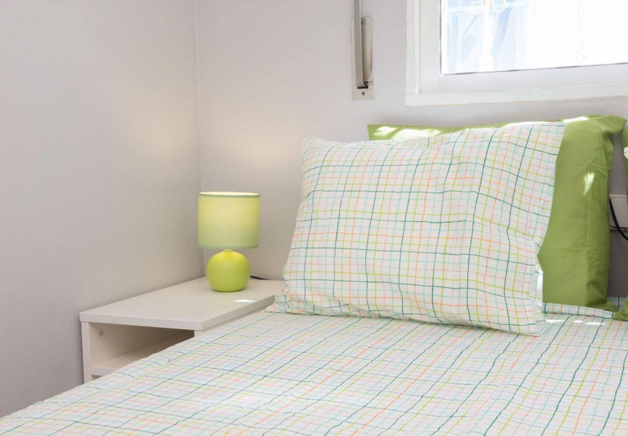Malagaonbeach 1 - Two Bedrooms - Up To 3 People - 10 Meters Apartamento