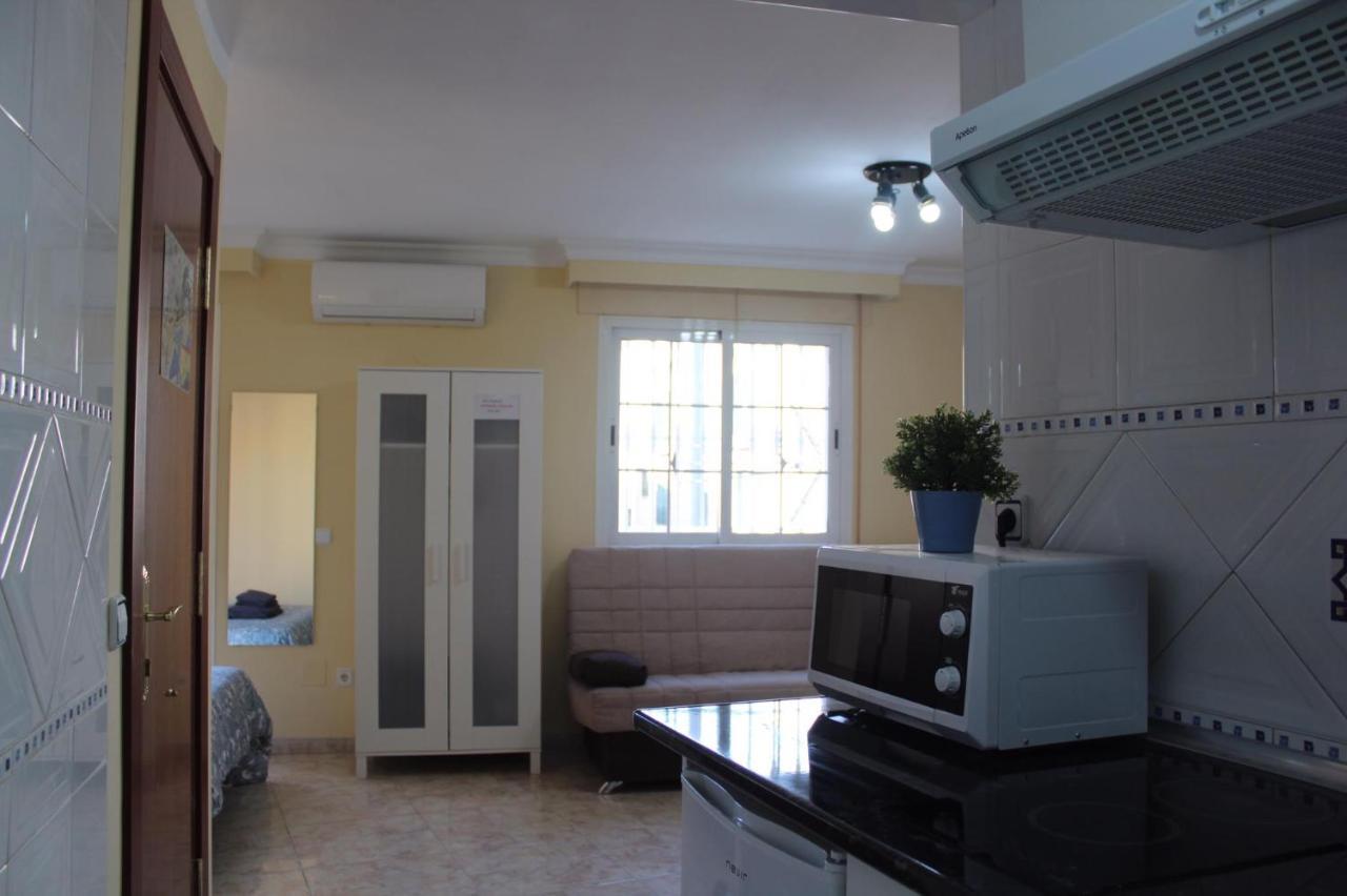 And New With Balcony Close To The 2ºb Apartment *