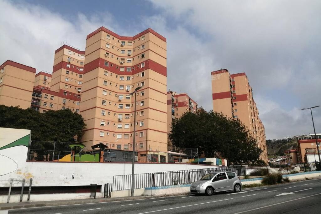 Apartamento Confortable Y Luminoso Piso 5 Camas, Parking Gratis