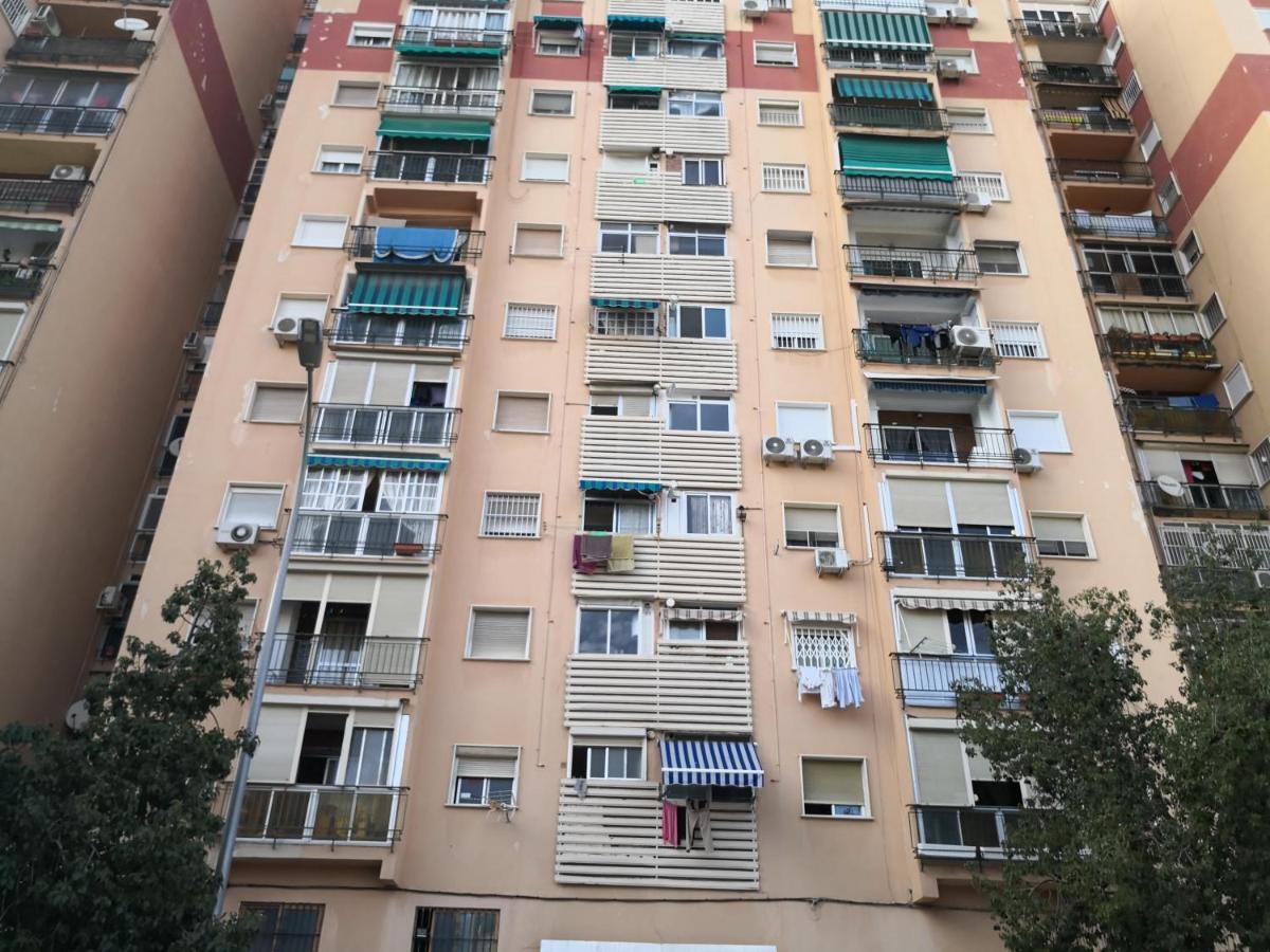 Apartamento Confortable Y Luminoso Piso 5 Camas, Parking Gratis *