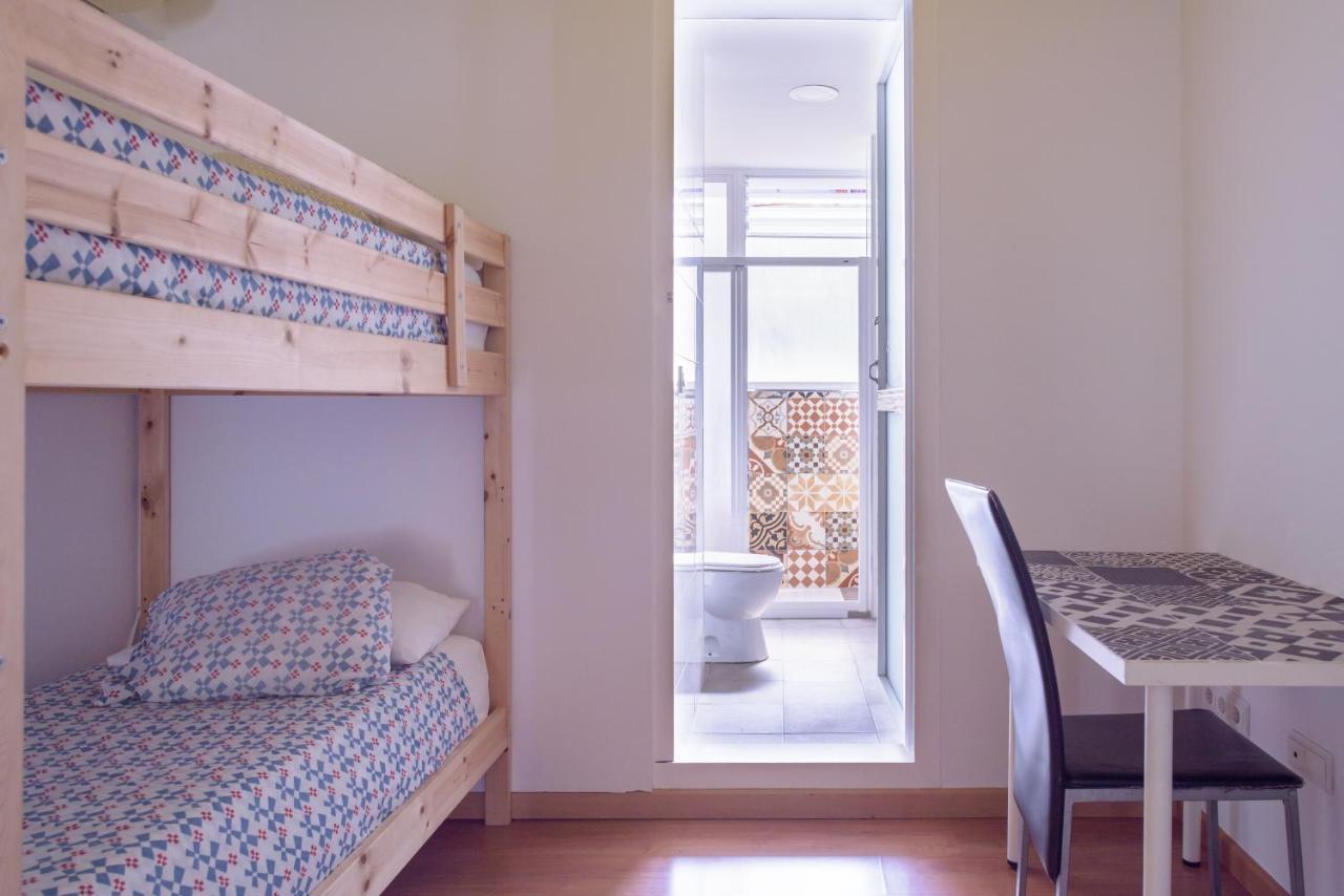 Lunalba Hostal Málaga