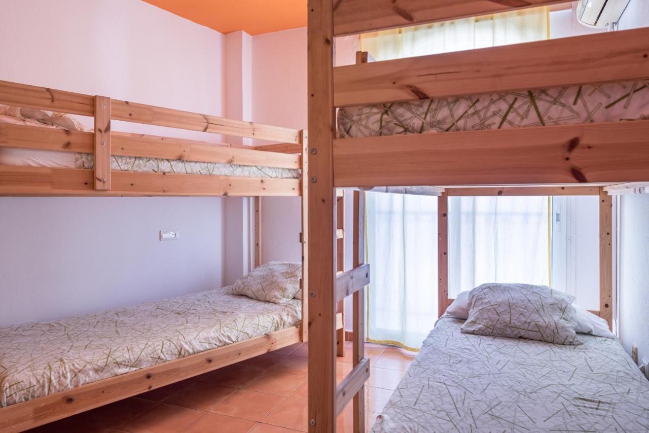 Lunalba Hostal Málaga