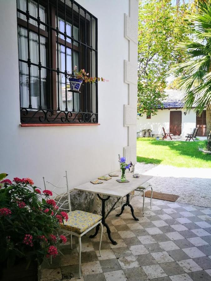 El Jardín De Azahar Málaga