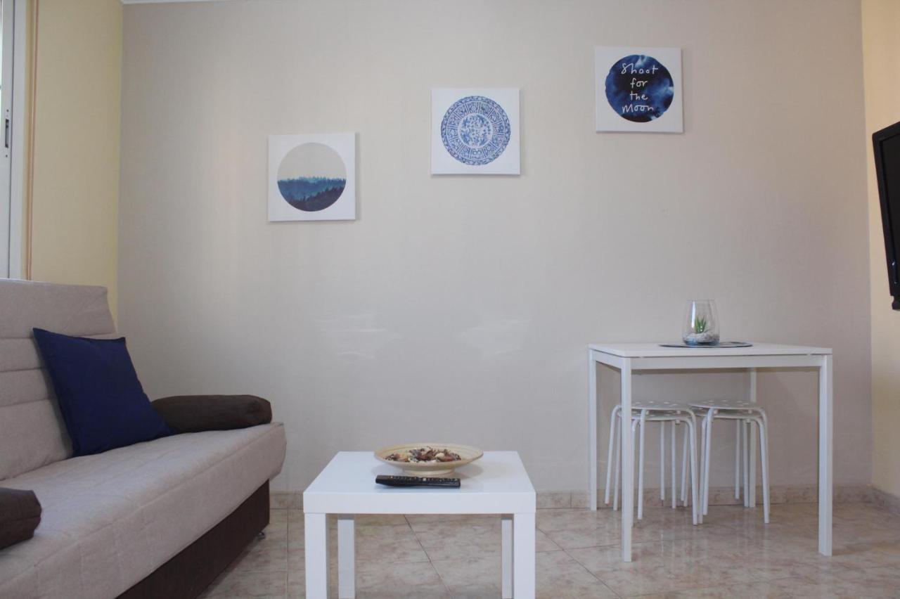 And New With Balcony Close To The 2ºb Malaga