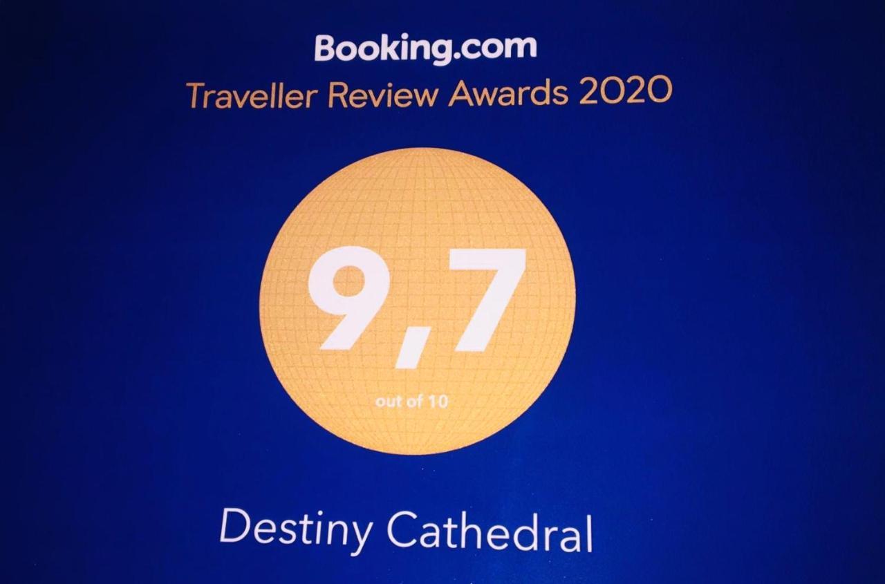 Destiny Cathedral Apartamento