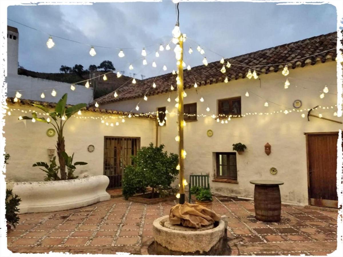 Cortijo Casas Viejas *