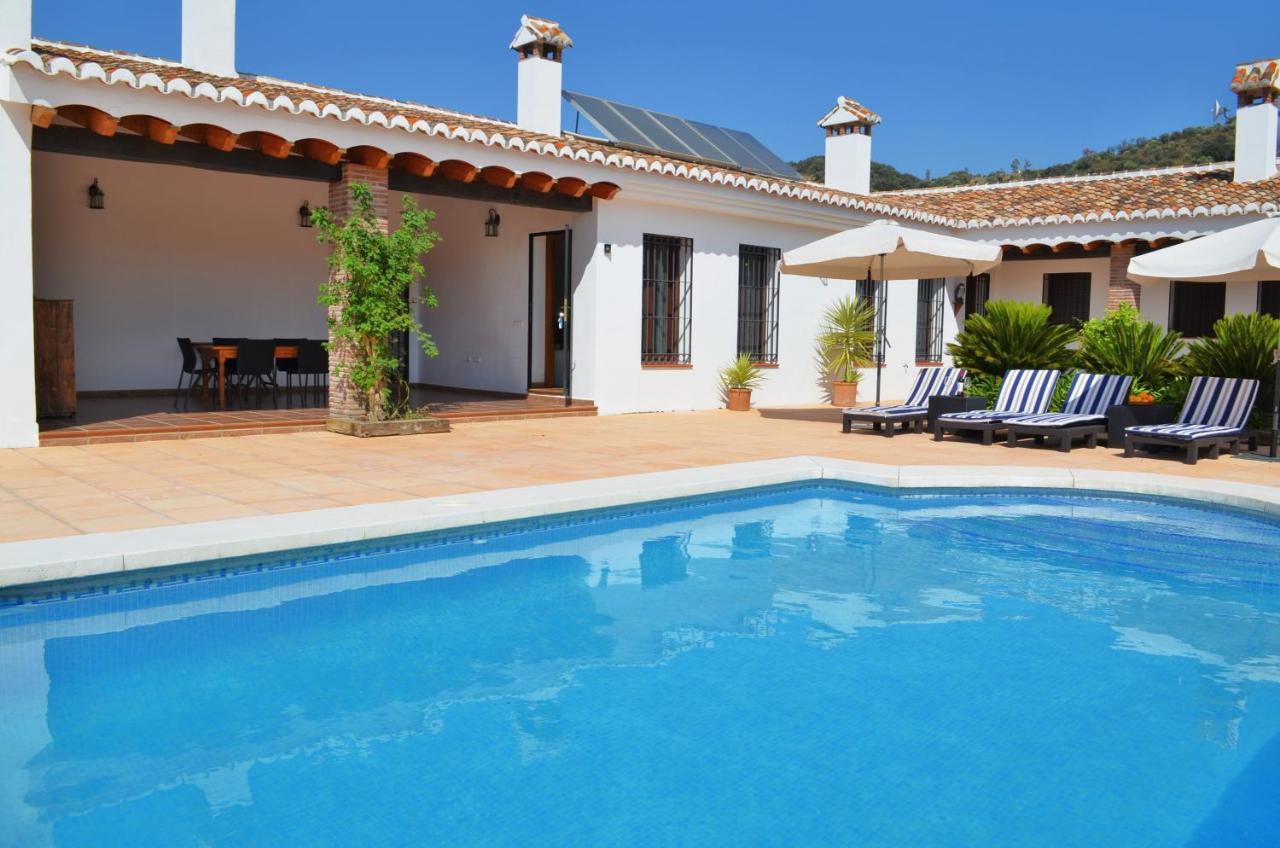 Сasa de vacaciones Cortijo Cantares *