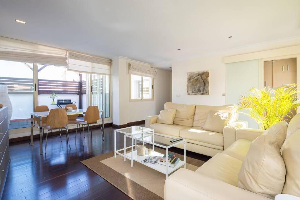 Apartamento Tgh/ ático Calle Victoria *