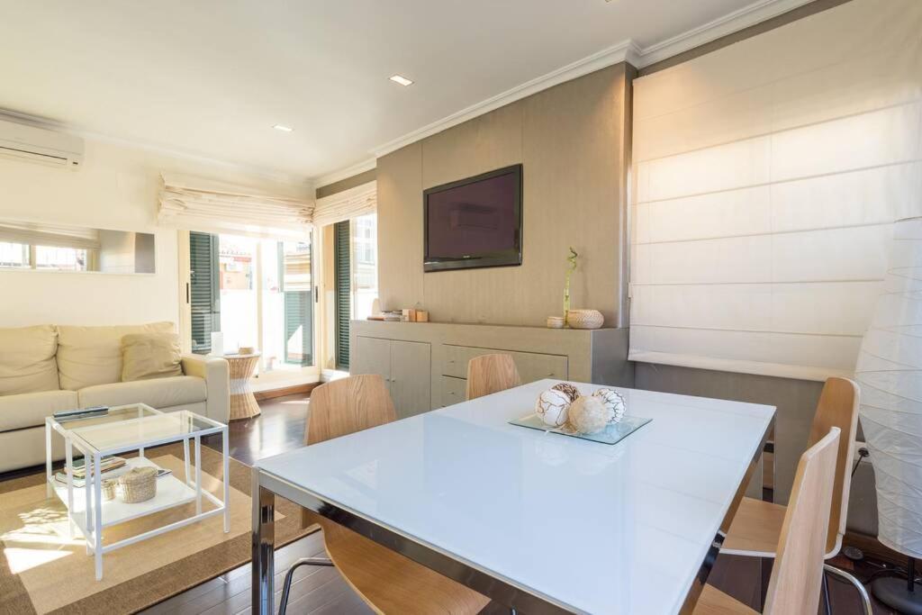 Apartamento Tgh/ ático Calle Victoria Málaga