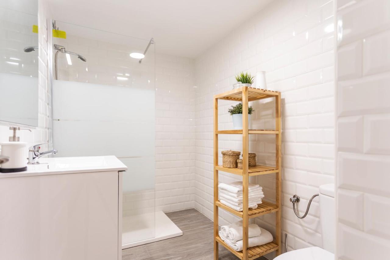 -malagasunapts- Premium Centre Freeparking Apartamento